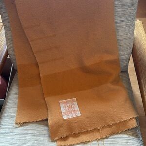 Hudson's Bay Company 60" x 86" Twin 3.5 Point Blanket cutter hole/staining